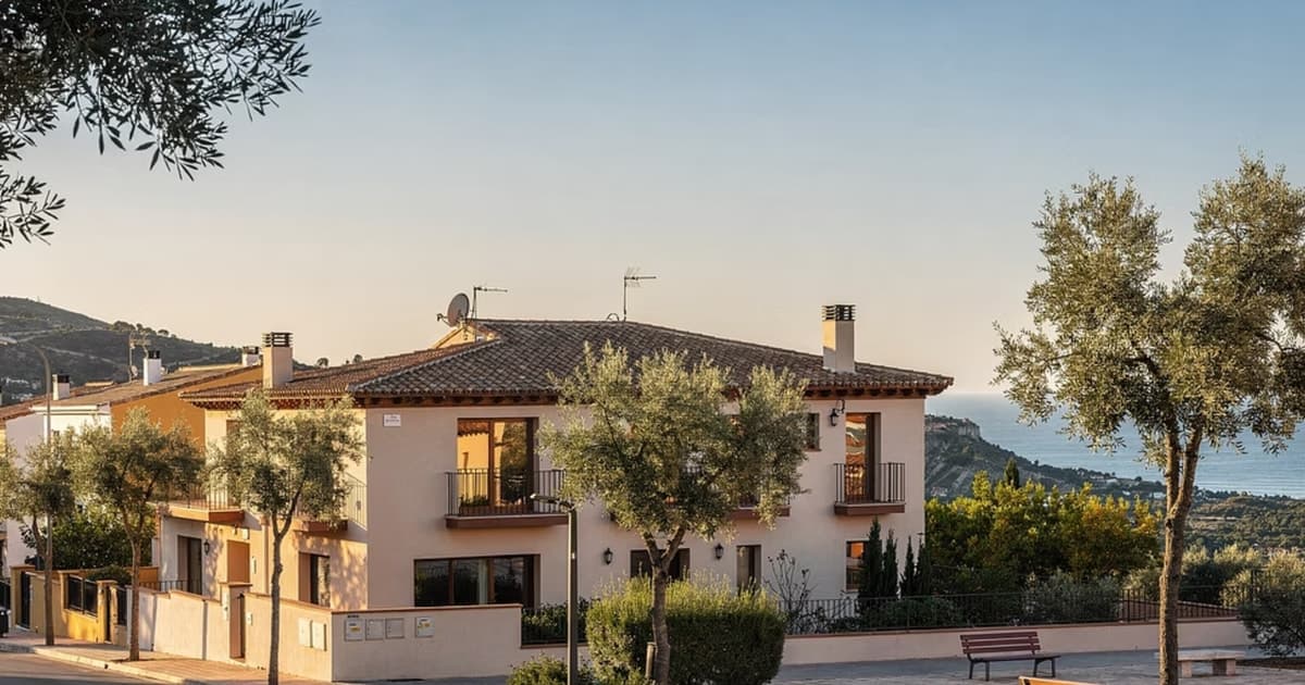Barri La Colònia Güell a Santa Coloma de Cervelló — camiacasa immobiliària